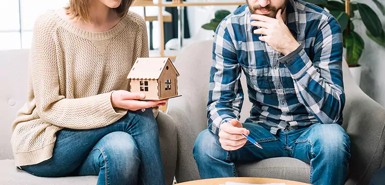 Why Sell Your House During Divorce in East Wenatchee, WA?